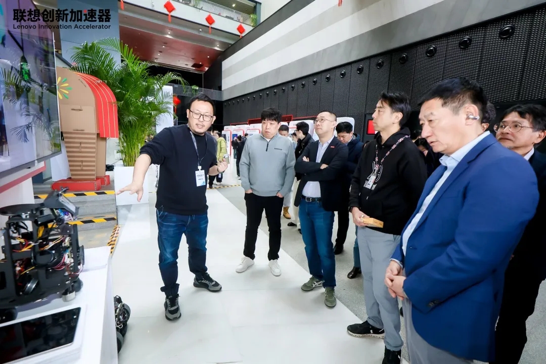 jdb电子游戏亮相联想创新加速器开放日，以消费级物理AI大脑平台助推家用机器人产业生态化 